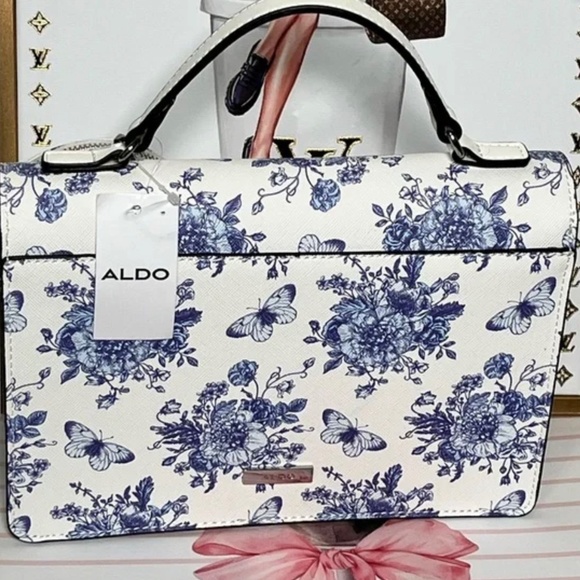 Aldo 🎁 NWT White and Blue Crossbody Bag with Porcelain Print🎁 Gift Ready - Picture 2 of 8